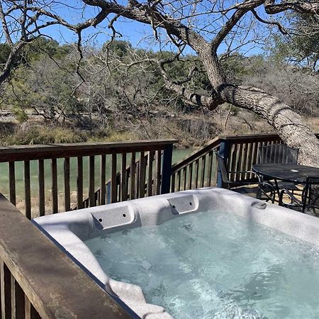 Bandera Stronghold Retreat Exterior photo