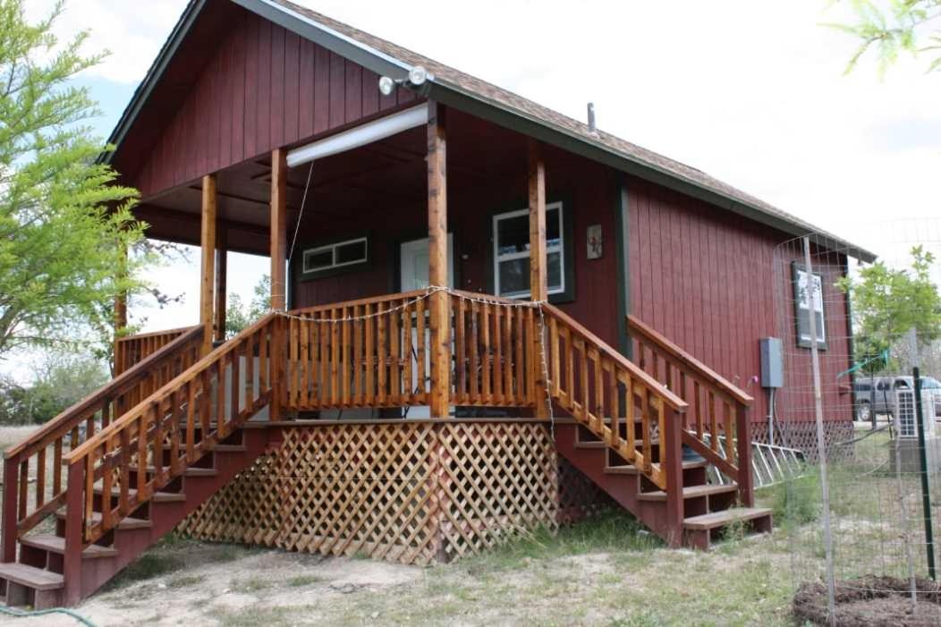 Bandera Stronghold Retreat Exterior photo